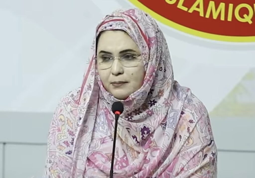 وزارة التجارة تمنع رمي الأوراق النقدية خلال المناسبات الاجتماعية