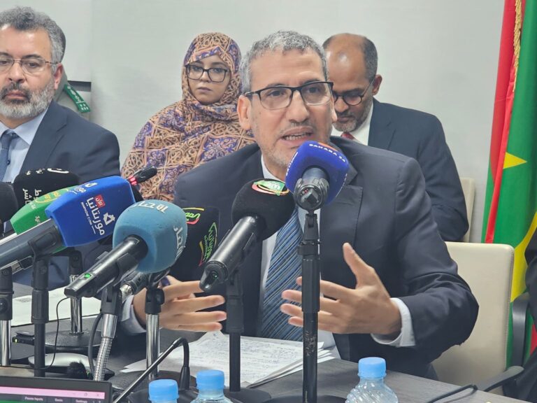 ولد الذهبي: احتياطات موريتانيا من النقد الأجنبي تتجاوز ملياري دولار