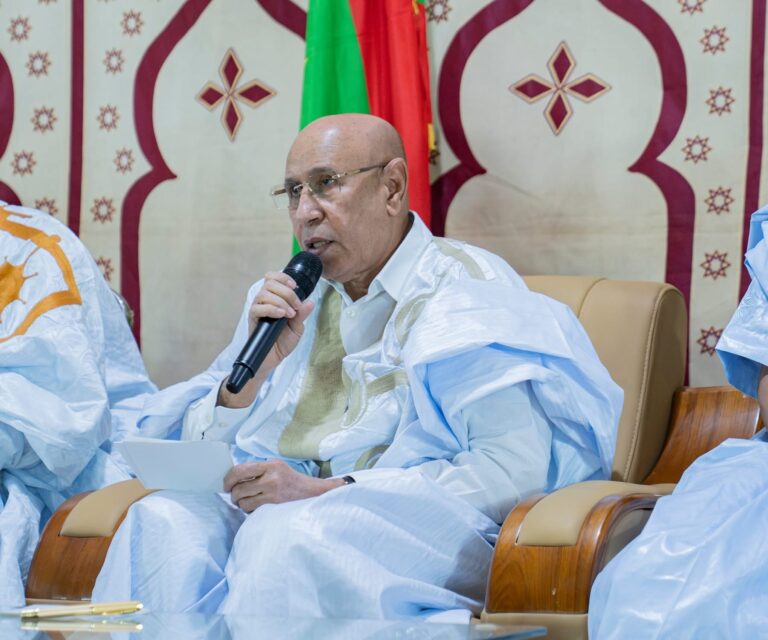 ولد الغزواني يحذّر من شائعات الترشح للرئاسة ويؤكد أن الحديث عن انتخابات 2029 لا يزال مبكرا