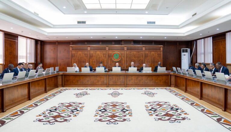 مجلس الوزراء يصادق على مشروع مرسوم يحدد نطاق المنطقة الحرة في نواذيبو (نص البيان)