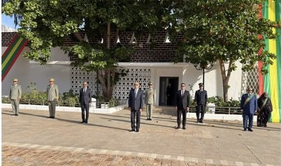 غزواتي يشرف على حفل رفع العلم الوطني في ذكرى الاستقلال الخامسة والستين