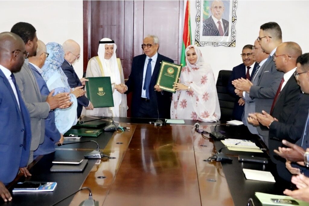 بـ32 مليون دينار كويتي موريتانيا والكويت توقّعان اتفاقية لتمويل مشاريع طرق ومياه