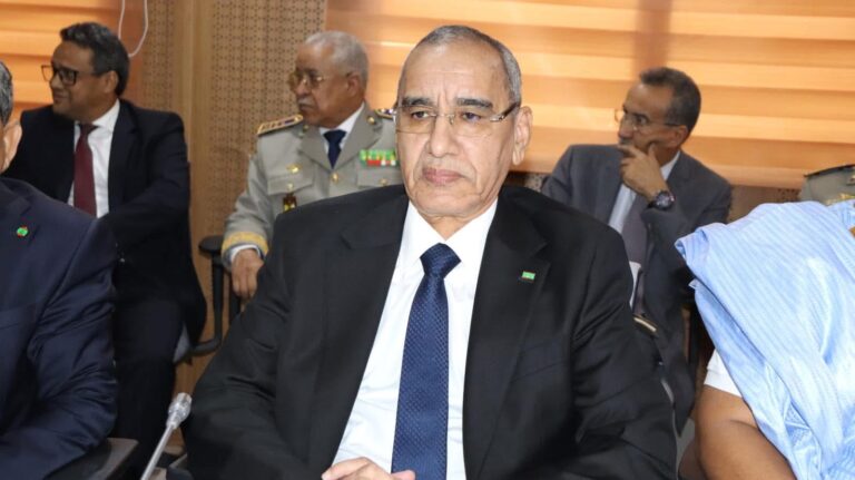 وزير الداخلية: أصدرنا 40 ألف إقامة للأجانب نصفها من السنغاليين