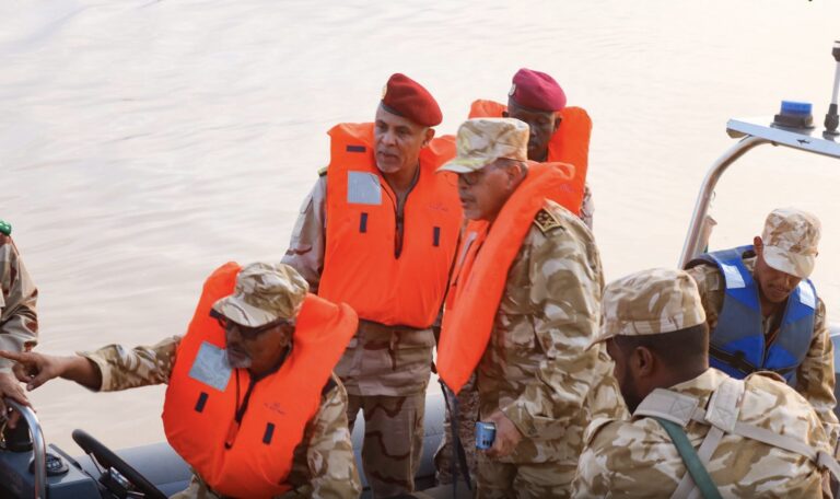 فقدان الاتصال بزورق للبحرية على متنه 7 بحارة قبالة سواحل نواكشوط
