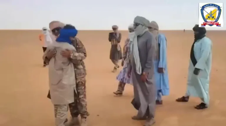 بوساطة نيجيرية.. تبادل أسرى بين جبهة تحرير أزواد ومالي