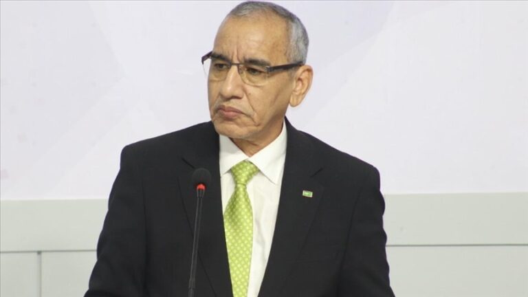 االحكومة تنذر شركة “آرما موريتانيا” وتلوّح بإجراءات قانونية بسبب تراجع النظافة في نواكشوط